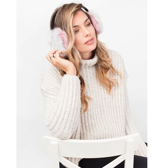 NWT Pia Rossini Lola Earmuffs - Picture 2 of 3